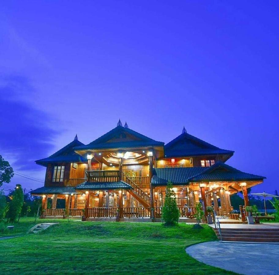 Baan Maneekan Sukhothai Buitenkant foto